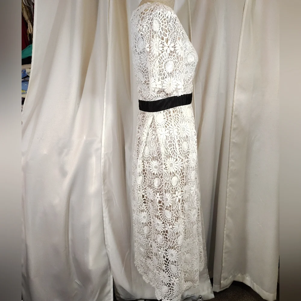 Lady Sharpely Maxi Dress, Vintage,White Lace Beige Lining, ZipUp, Short Sleeve,2 - Picture 9 of 14